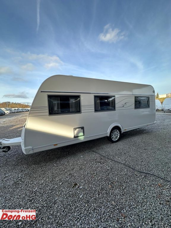 Tabbert Cazadora 550 DMK 2,5 ehem. Messefahrzeug Tabbert Cazadora 550 DMK 2,5 ehem. Messefahrzeug - Caravane: photos 4 Tabbert Cazadora 550 DMK 2,5 ehem. Messefahrzeug Tabbert Cazadora 550 DMK 2,5 ehem. Messefahrzeug - Caravane: photos 4