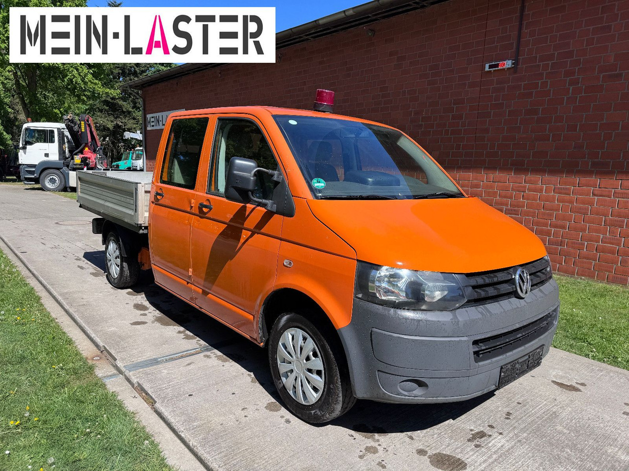 Volkswagen T5 2.0 TDI Doka Pritsche 6 Sitzer AHK - Fourgon plateau, Utilitaire double cabine: photos 1 Volkswagen T5 2.0 TDI Doka Pritsche 6 Sitzer AHK - Fourgon plateau, Utilitaire double cabine: photos 1
