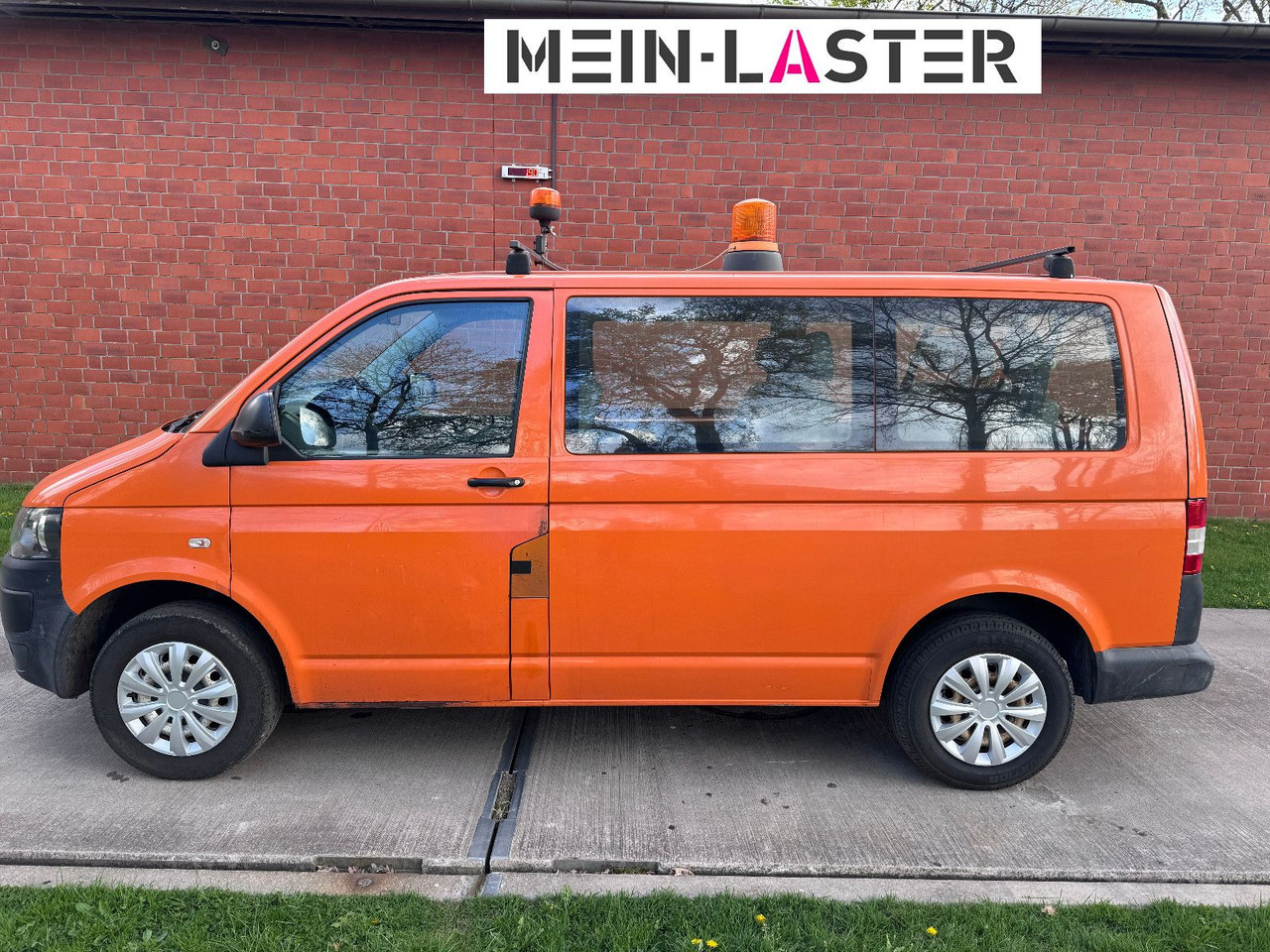 Volkswagen T5 2.0 tdi Bus 9 Sitzer - Transport de personnes: photos 4 Volkswagen T5 2.0 tdi Bus 9 Sitzer - Transport de personnes: photos 4