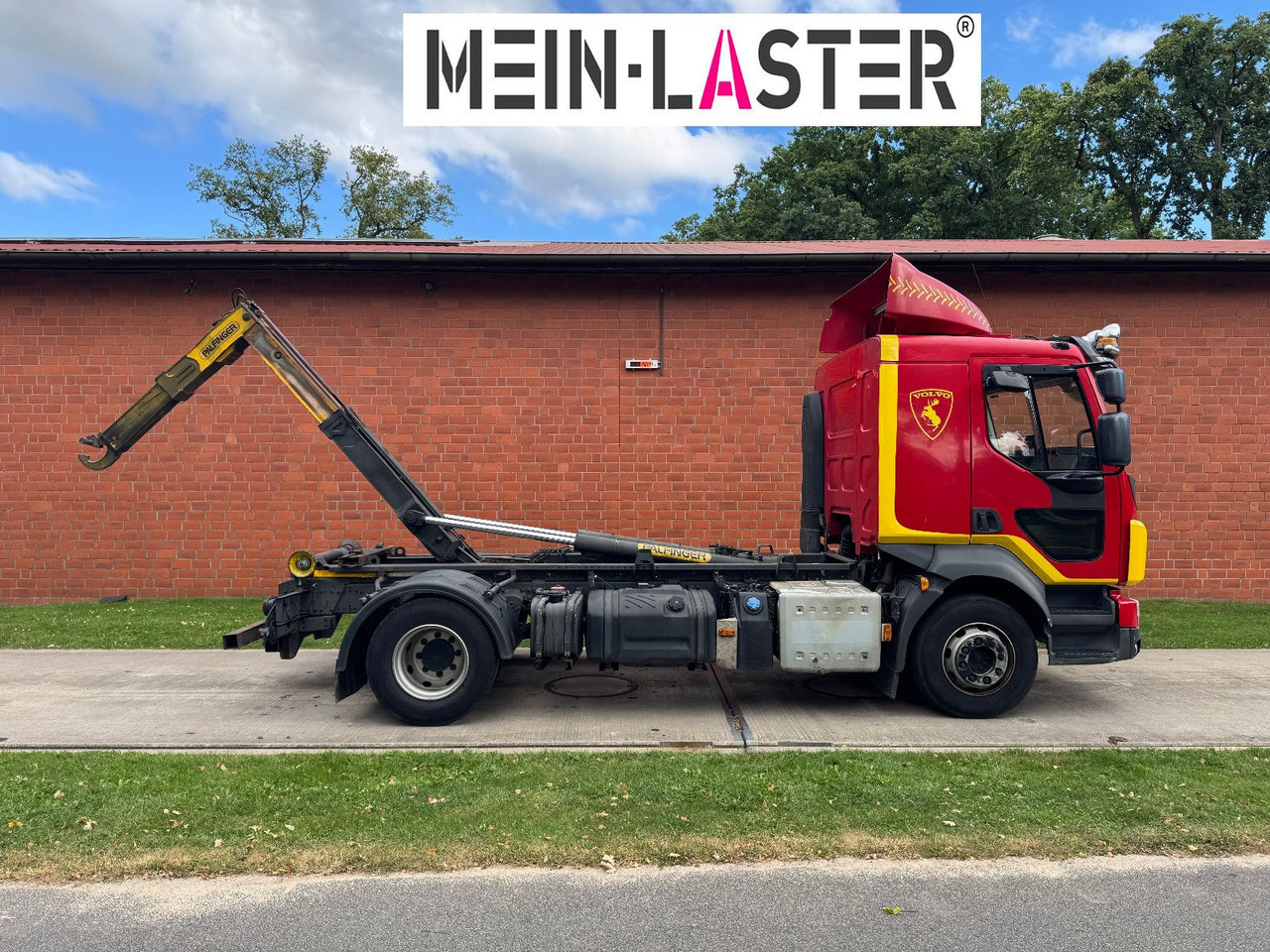 Volvo FL 250 Palfinger T10Duo City + StandardContainer - Camion ampliroll: photos 2 Volvo FL 250 Palfinger T10Duo City + StandardContainer - Camion ampliroll: photos 2