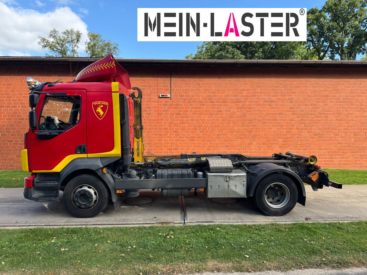 Volvo FL 250 Palfinger T10Duo City + StandardContainer - Camion ampliroll: photos 4 Volvo FL 250 Palfinger T10Duo City + StandardContainer - Camion ampliroll: photos 4