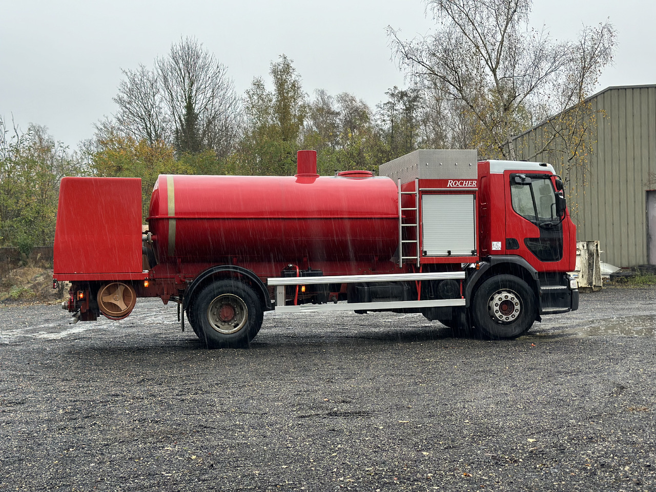 RENAULT PREMIUM - Camion de pompier: photos 2 RENAULT PREMIUM - Camion de pompier: photos 2
