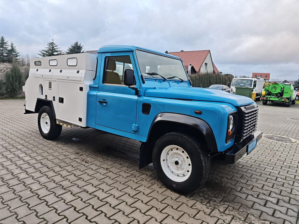 Camion hydrocureur Land Rover Defender VAACUM truck canalisation cleaner: photos 16 Camion hydrocureur Land Rover Defender VAACUM truck canalisation cleaner: photos 16