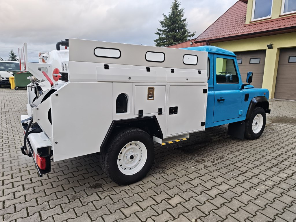 Camion hydrocureur Land Rover Defender VAACUM truck canalisation cleaner: photos 14 Camion hydrocureur Land Rover Defender VAACUM truck canalisation cleaner: photos 14
