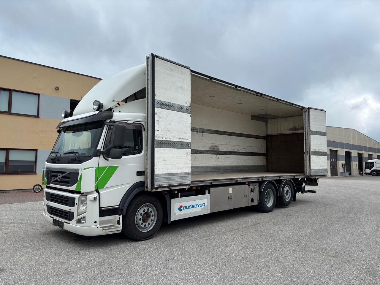 VOLVO FM460 - Camion: photos 4 VOLVO FM460 - Camion: photos 4