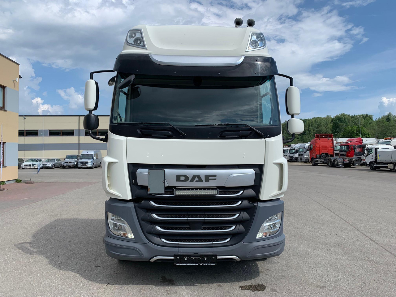 DAF CF 530 - Châssis cabine: photos 2 DAF CF 530 - Châssis cabine: photos 2