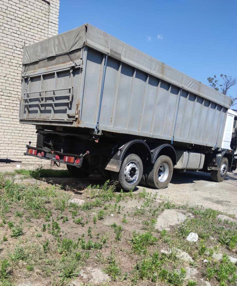 MAN 25.422 - Camion plateau: photos 5 MAN 25.422 - Camion plateau: photos 5