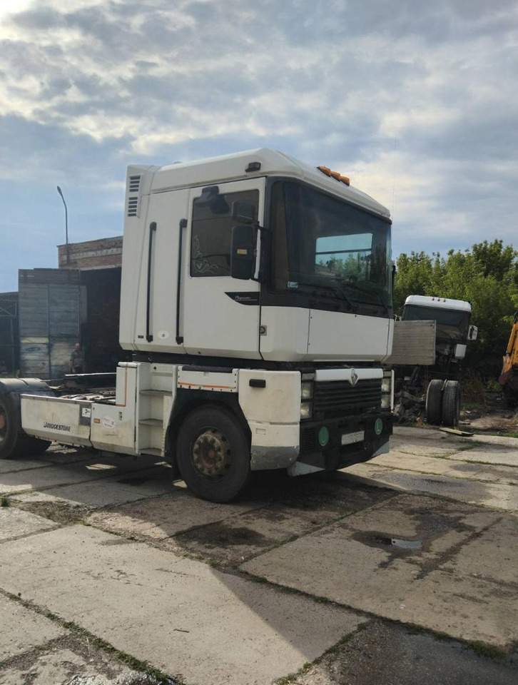 RENAULT Magnum 430 - Tracteur routier: photos 1 RENAULT Magnum 430 - Tracteur routier: photos 1