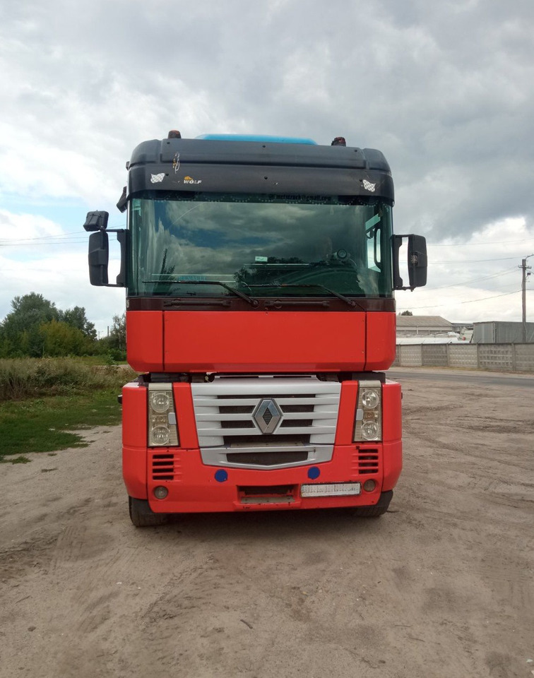 RENAULT Magnum 440 - Tracteur routier: photos 2 RENAULT Magnum 440 - Tracteur routier: photos 2