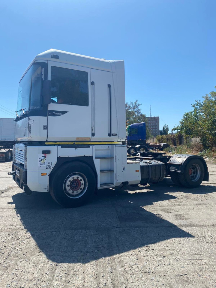 RENAULT Magnum 440 - Tracteur routier: photos 4 RENAULT Magnum 440 - Tracteur routier: photos 4