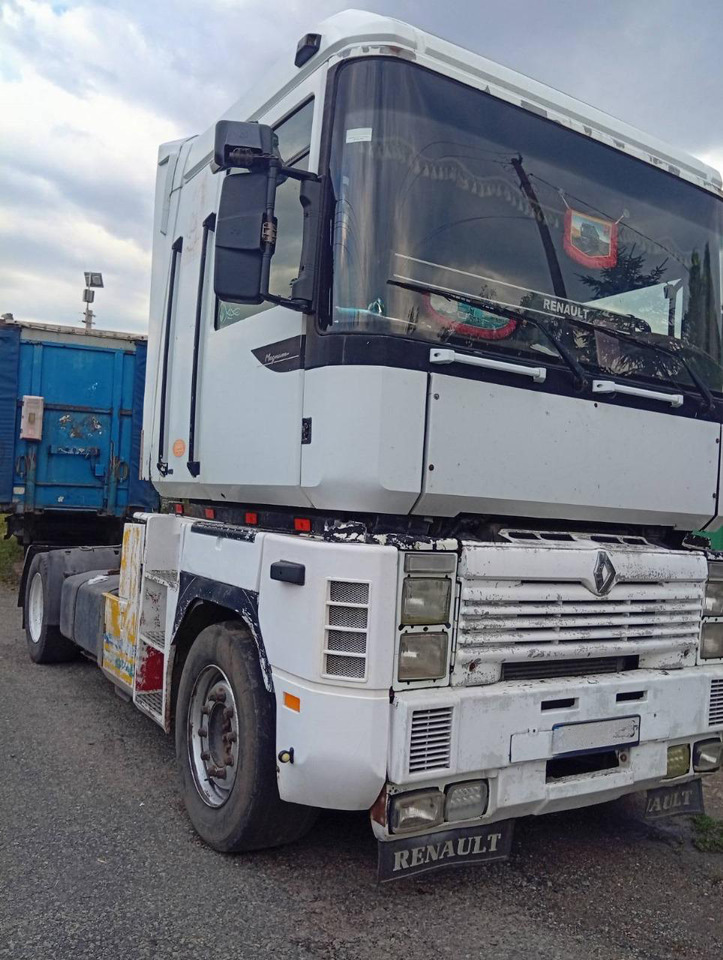 RENAULT Magnum 440 - Tracteur routier: photos 1 RENAULT Magnum 440 - Tracteur routier: photos 1