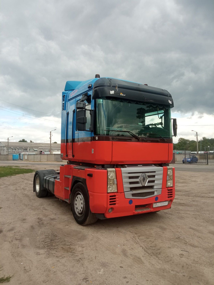 RENAULT Magnum 440 - Tracteur routier: photos 1 RENAULT Magnum 440 - Tracteur routier: photos 1
