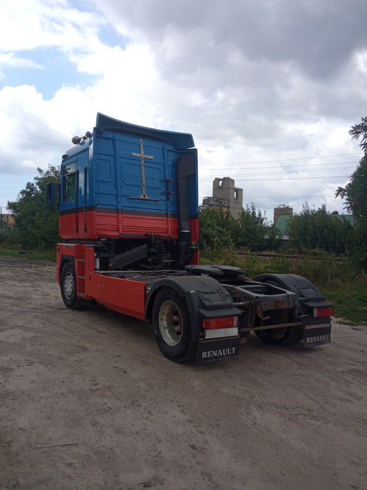 RENAULT Magnum 440 - Tracteur routier: photos 5 RENAULT Magnum 440 - Tracteur routier: photos 5