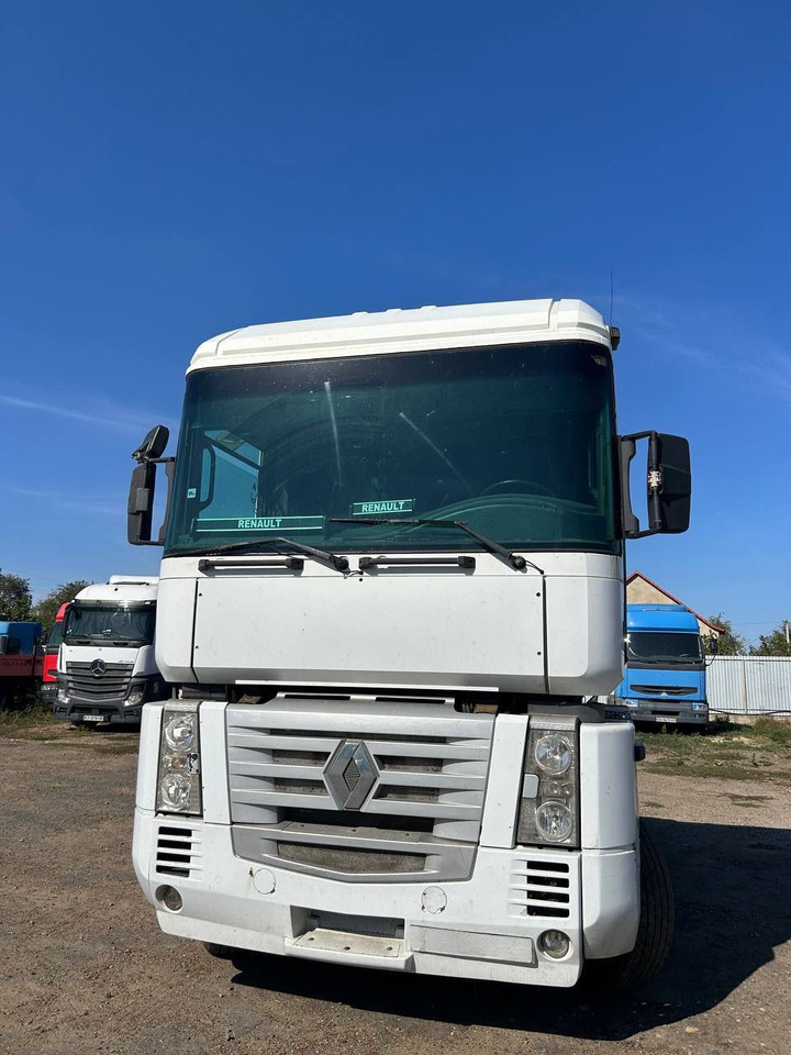 RENAULT Magnum 440 - Tracteur routier: photos 2 RENAULT Magnum 440 - Tracteur routier: photos 2
