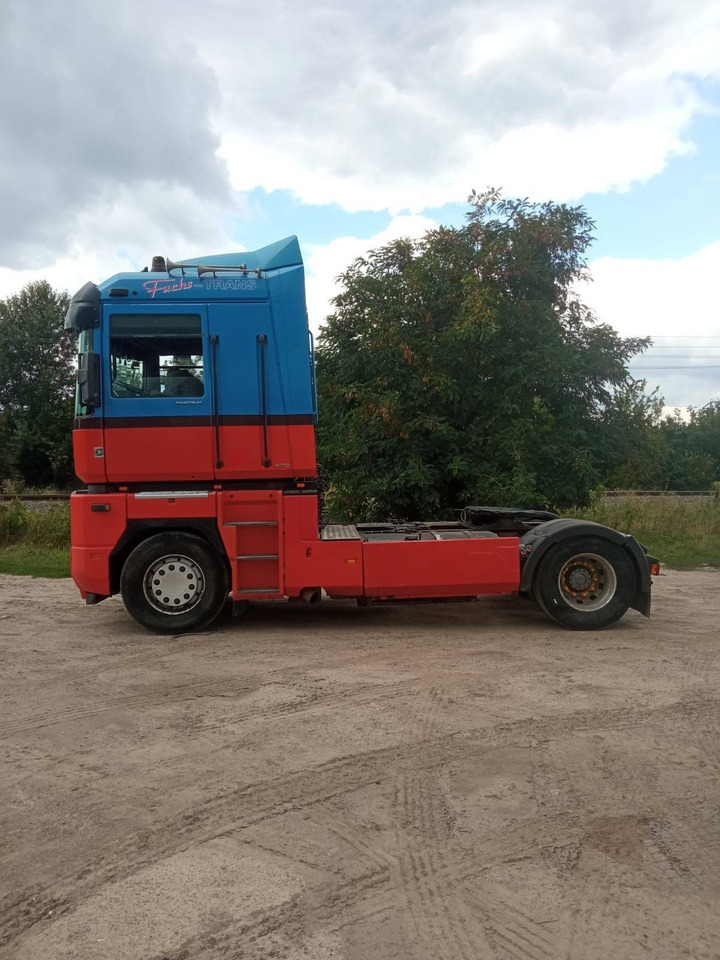 RENAULT Magnum 440 - Tracteur routier: photos 4 RENAULT Magnum 440 - Tracteur routier: photos 4