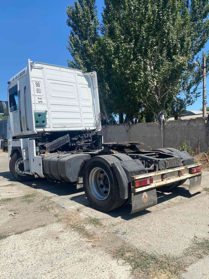 RENAULT Magnum 440 - Tracteur routier: photos 5 RENAULT Magnum 440 - Tracteur routier: photos 5