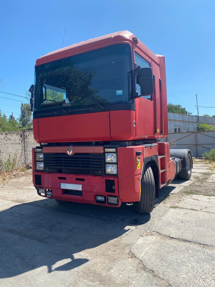 RENAULT Magnum 440 - Tracteur routier: photos 3 RENAULT Magnum 440 - Tracteur routier: photos 3