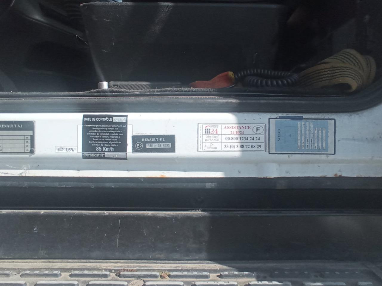 Tracteur routier RENAULT Magnum 440 ID1602S: photos 21 Tracteur routier RENAULT Magnum 440 ID1602S: photos 21