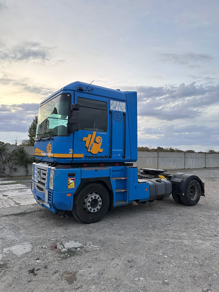 RENAULT Magnum 440 | ID1646S - Tracteur routier: photos 3 RENAULT Magnum 440 | ID1646S - Tracteur routier: photos 3