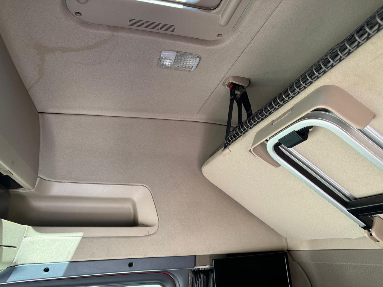 Tracteur routier SCANIA R520: photos 12 Tracteur routier SCANIA R520: photos 12