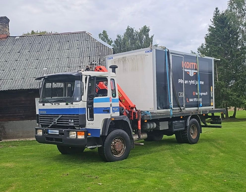 VOLVO FL614 - Camion plateau, Camion grue: photos 1 VOLVO FL614 - Camion plateau, Camion grue: photos 1