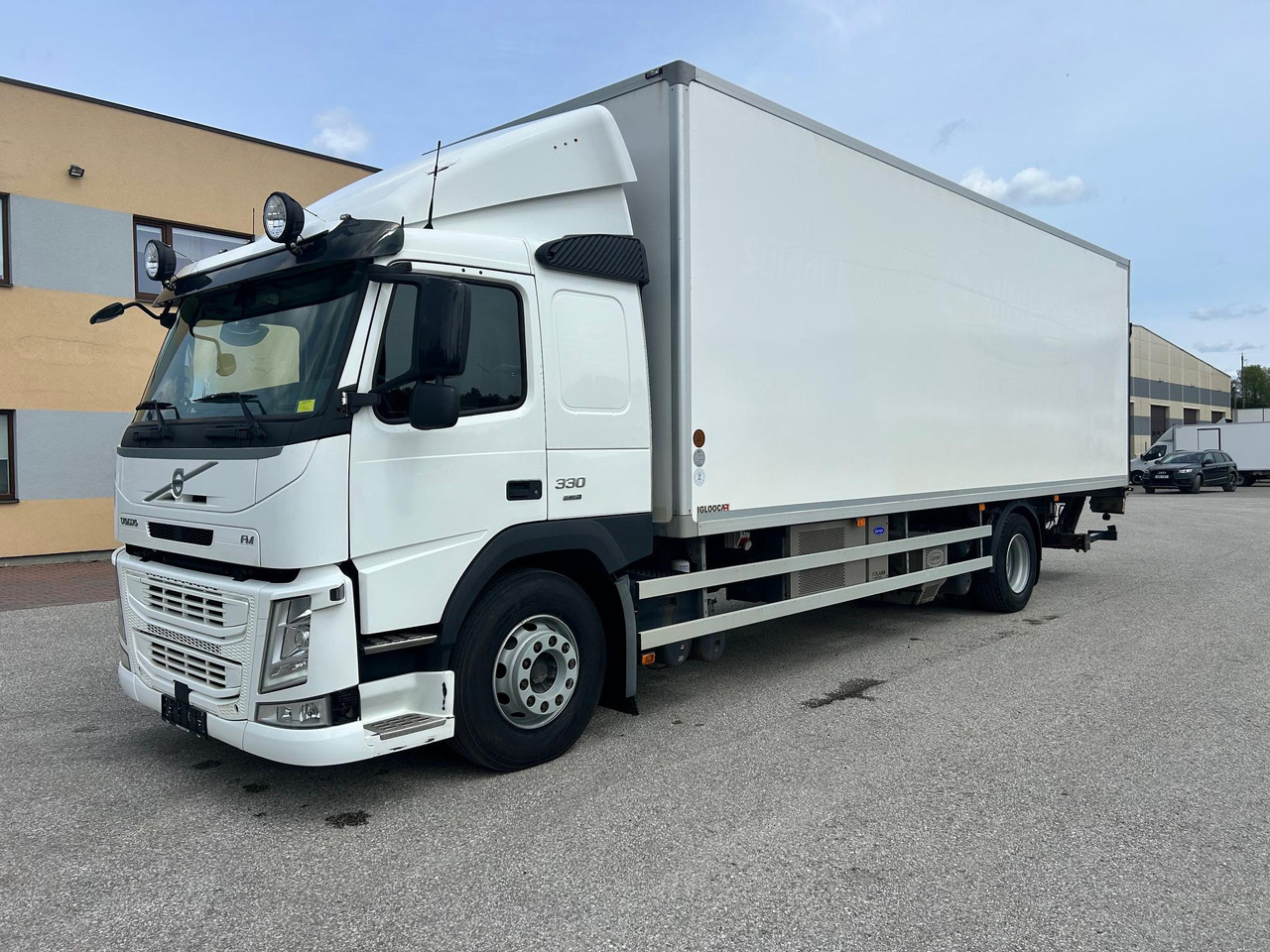 VOLVO FM330 - Camion frigorifique: photos 2 VOLVO FM330 - Camion frigorifique: photos 2