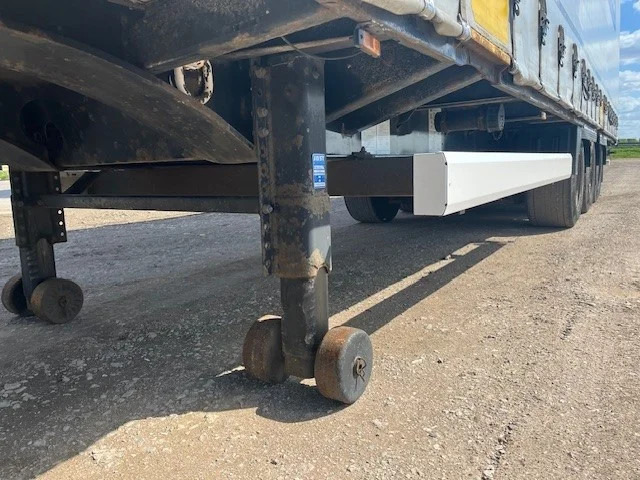 Semi-remorque fourgon Krone 150x 2015 XL MEGA P400 HUCKEPACK: photos 18