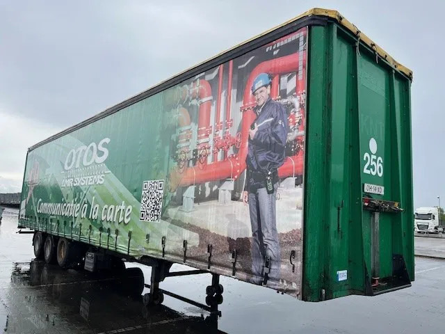 LAG 2X 2005 LAG SCHUIFZEIL TRAILER met kooiaap uitvoering - Semi-remorque fourgon: photos 1 LAG 2X 2005 LAG SCHUIFZEIL TRAILER met kooiaap uitvoering - Semi-remorque fourgon: photos 1