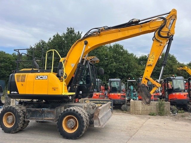 JCB JS 145 W - Pelle sur pneus: photos 2 JCB JS 145 W - Pelle sur pneus: photos 2