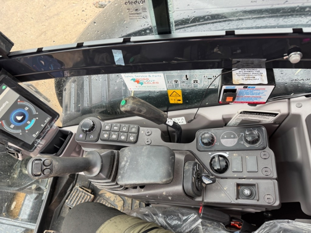 Mini pelle Kubota U 50-5: photos 10