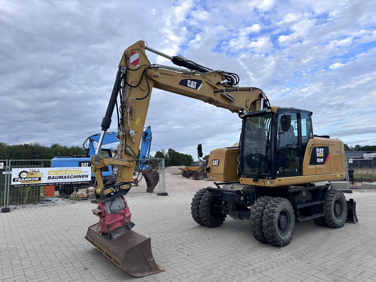 CATERPILLAR M 318 F Offset boom Deutsche Maschine Top ! - Pelle sur pneus: photos 3 CATERPILLAR M 318 F Offset boom Deutsche Maschine Top ! - Pelle sur pneus: photos 3