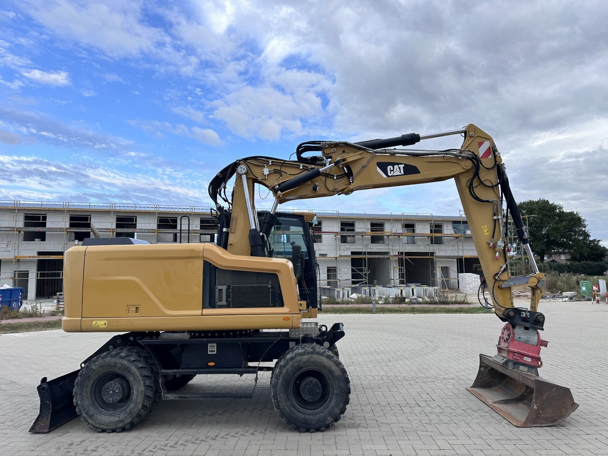 CATERPILLAR M 318 F Offset boom Deutsche Maschine Top ! - Pelle sur pneus: photos 2 CATERPILLAR M 318 F Offset boom Deutsche Maschine Top ! - Pelle sur pneus: photos 2