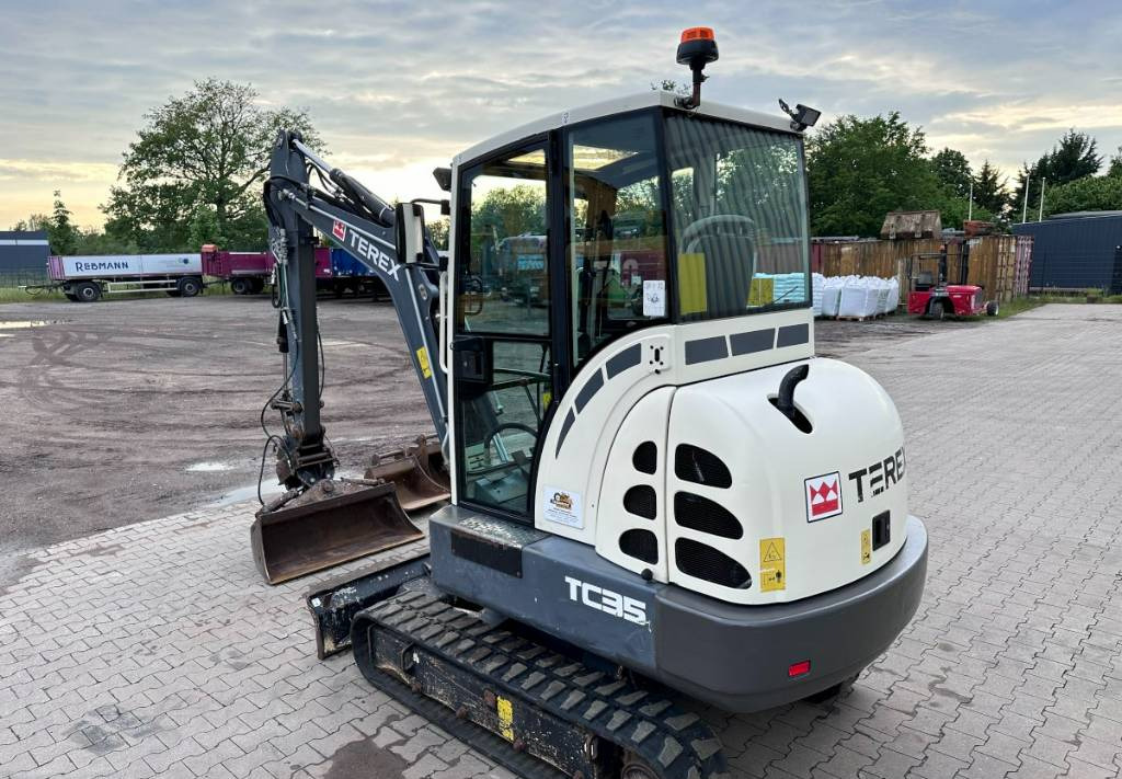 Terex TC 35 mit 3 Löffel - Mini pelle: photos 5 Terex TC 35 mit 3 Löffel - Mini pelle: photos 5