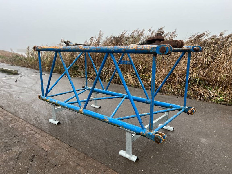 Liebherr HS843 - Grue auxiliaire pour Engins de chantier: photos 2 Liebherr HS843 - Grue auxiliaire pour Engins de chantier: photos 2