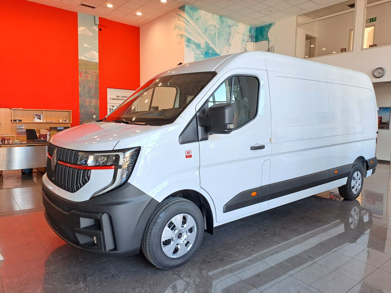 Renault Master L3H2 170 - NAV Klimaaut. Holzb. 270° - Fourgon utilitaire: photos 2 Renault Master L3H2 170 - NAV Klimaaut. Holzb. 270° - Fourgon utilitaire: photos 2