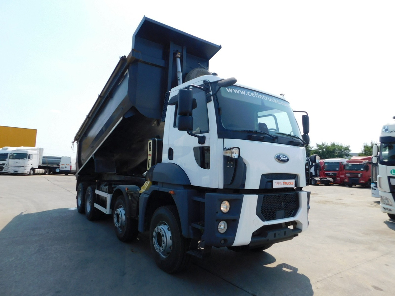 Ford 4142d 8x4 dcab e6 16s2230 - Camion benne: photos 2 Ford 4142d 8x4 dcab e6 16s2230 - Camion benne: photos 2