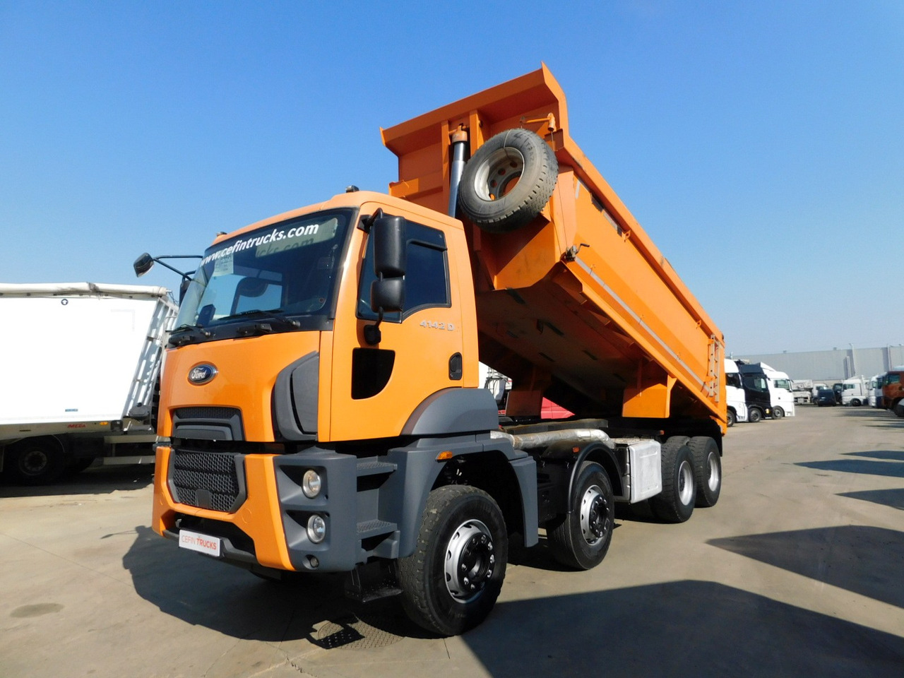 Ford 4142d 8x4 dcab e6 16s2230 - Camion benne: photos 1 Ford 4142d 8x4 dcab e6 16s2230 - Camion benne: photos 1