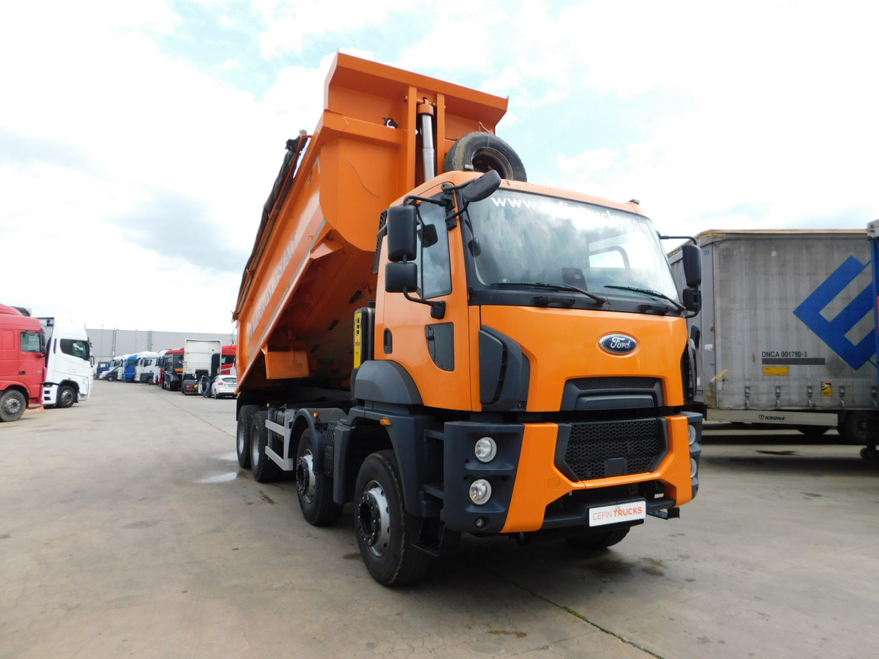 Ford 4142d 8x4 dcab e6 16s2230 - Camion benne: photos 2 Ford 4142d 8x4 dcab e6 16s2230 - Camion benne: photos 2