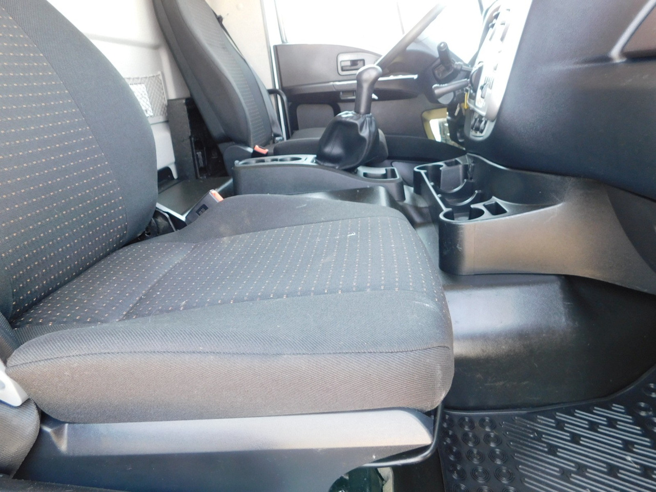 Ford 4142d 8x4 dcab e6 16s2230 ecotorq - Camion benne: photos 5 Ford 4142d 8x4 dcab e6 16s2230 ecotorq - Camion benne: photos 5