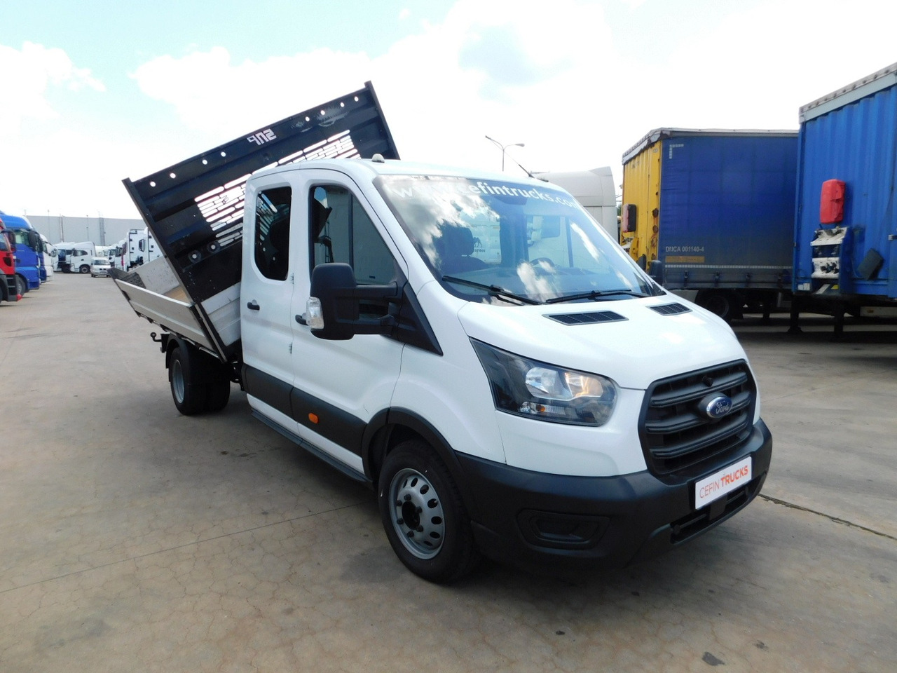 Ford Transit - Véhicule utilitaire benne: photos 2 Ford Transit - Véhicule utilitaire benne: photos 2