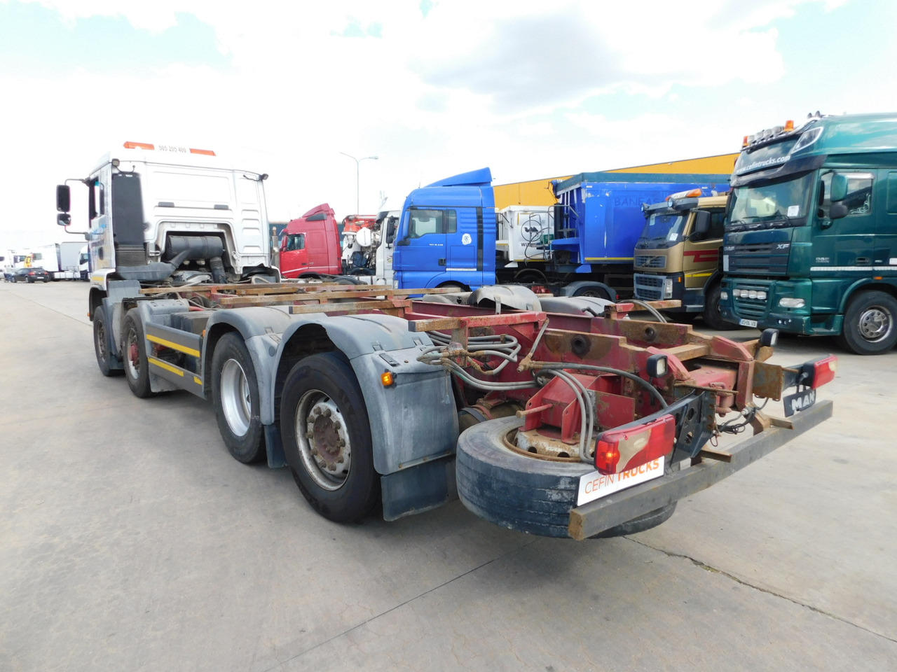 Man Tga35440 - Camion porte-conteneur/ Caisse mobile: photos 4 Man Tga35440 - Camion porte-conteneur/ Caisse mobile: photos 4