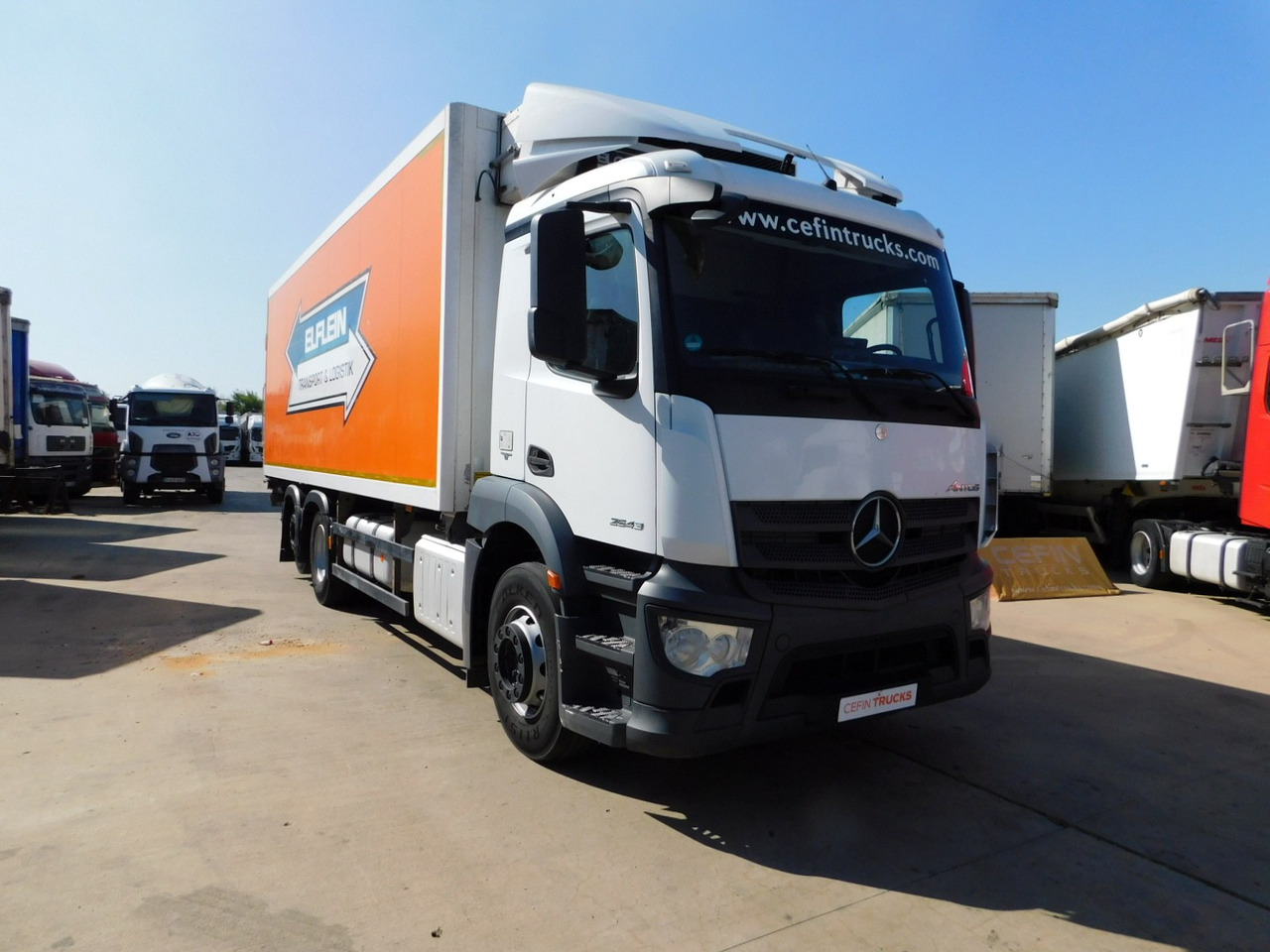 Mercedes Antos - Camion frigorifique: photos 2 Mercedes Antos - Camion frigorifique: photos 2