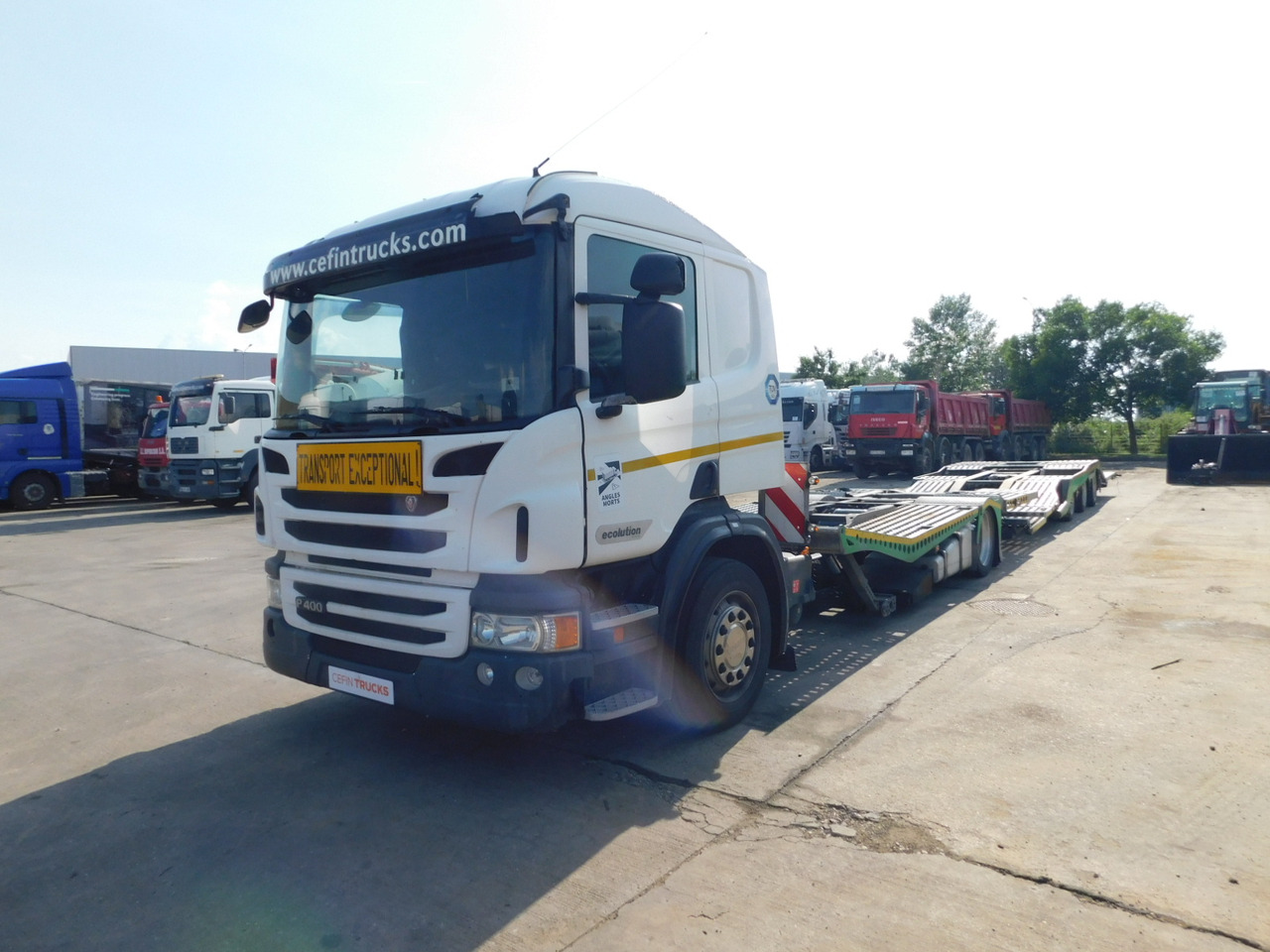 Scania Lb 4x2 - Camion porte-voitures: photos 1 Scania Lb 4x2 - Camion porte-voitures: photos 1