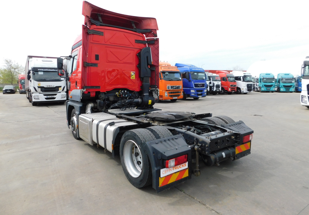 Ford 1848t 4x2 scab e6 12tx2620 - Tracteur routier: photos 4 Ford 1848t 4x2 scab e6 12tx2620 - Tracteur routier: photos 4