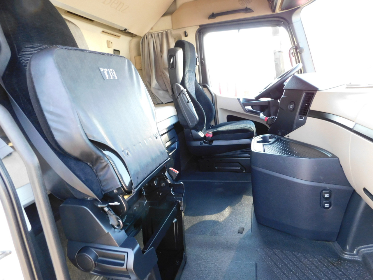 Mercedes Actros - Tracteur routier: photos 5 Mercedes Actros - Tracteur routier: photos 5