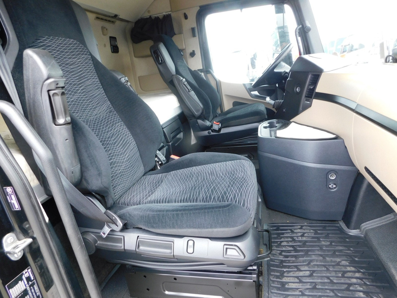 Mercedes Actros - Tracteur routier: photos 5 Mercedes Actros - Tracteur routier: photos 5