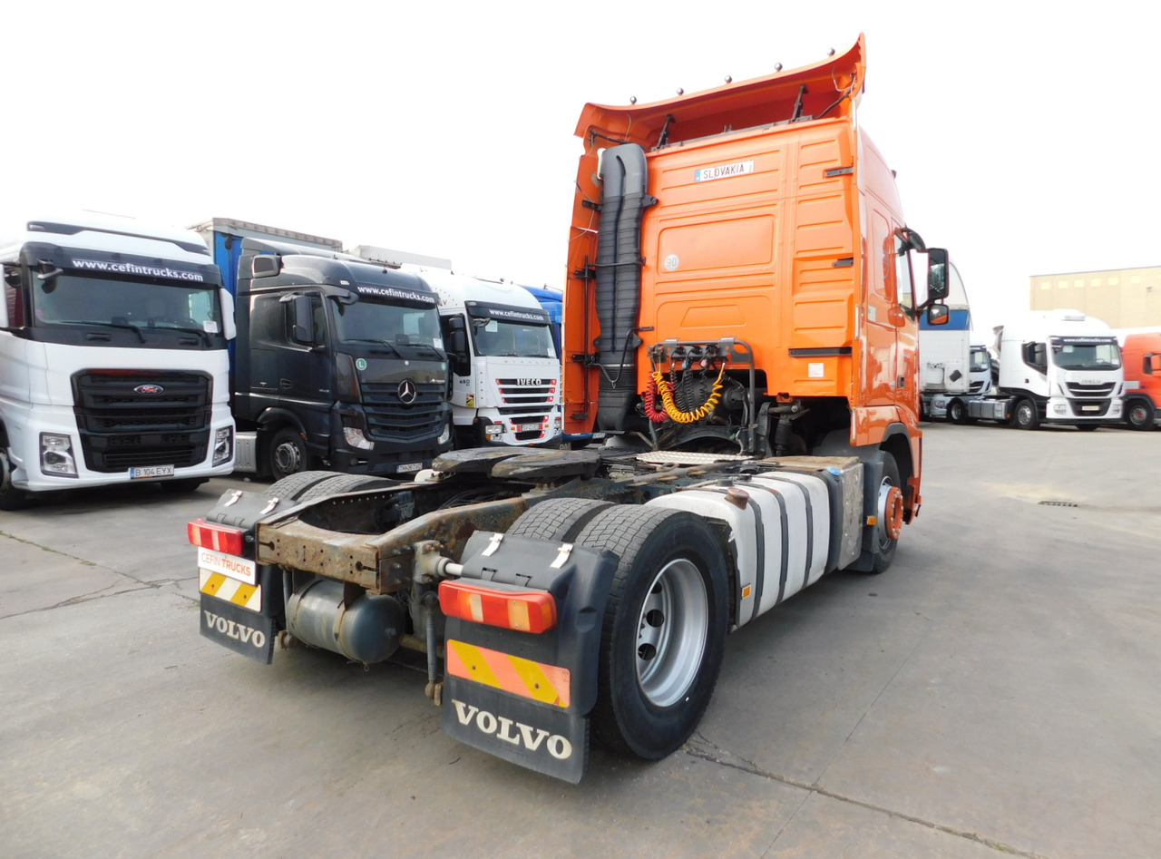Volvo Fh 440 - Tracteur routier: photos 3 Volvo Fh 440 - Tracteur routier: photos 3