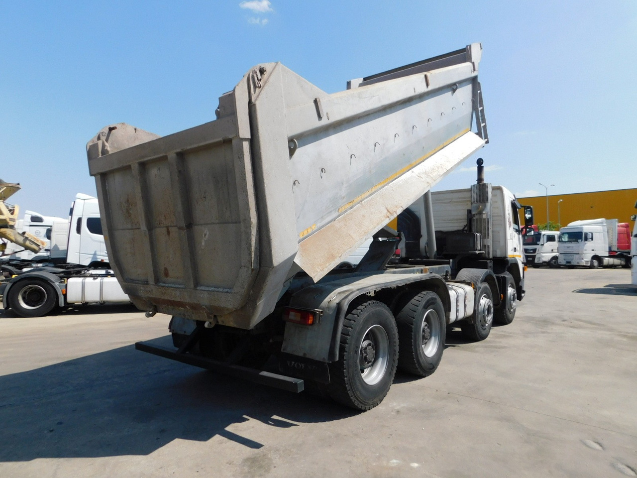 Volvo Fm 12 - Camion benne: photos 3 Volvo Fm 12 - Camion benne: photos 3