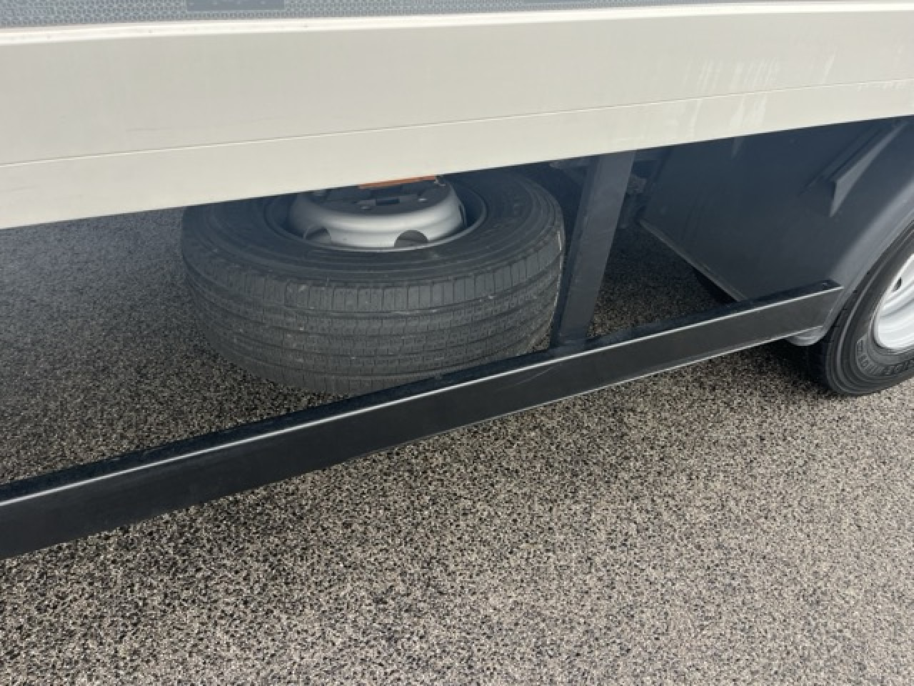 Camion fourgon MAN TGL 12.250 4x2 BL CH Euro6 Klima AHK Luftfeder ZV: photos 10 Camion fourgon MAN TGL 12.250 4x2 BL CH Euro6 Klima AHK Luftfeder ZV: photos 10