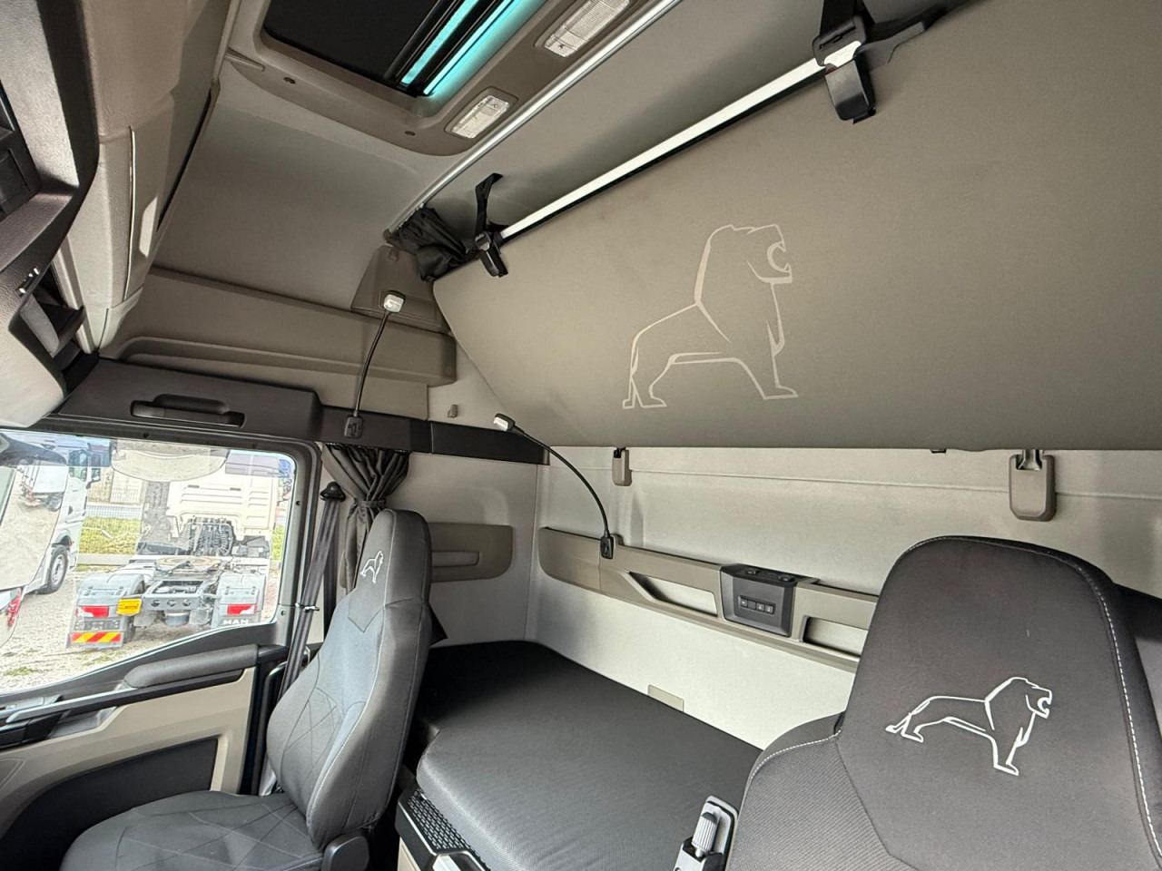 MAN TGX 18.510 4x2 BL SA Euro6 Retarder Klima ZV - Tracteur routier: photos 3 MAN TGX 18.510 4x2 BL SA Euro6 Retarder Klima ZV - Tracteur routier: photos 3